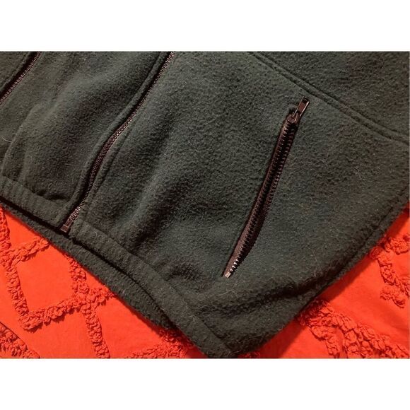 Timberline Colorado green vest zipper 2 pockets on each side on front. Mock col - Picture 5 of 11